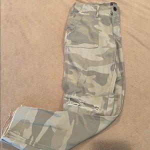 Abercrombie camo boyfriend pants